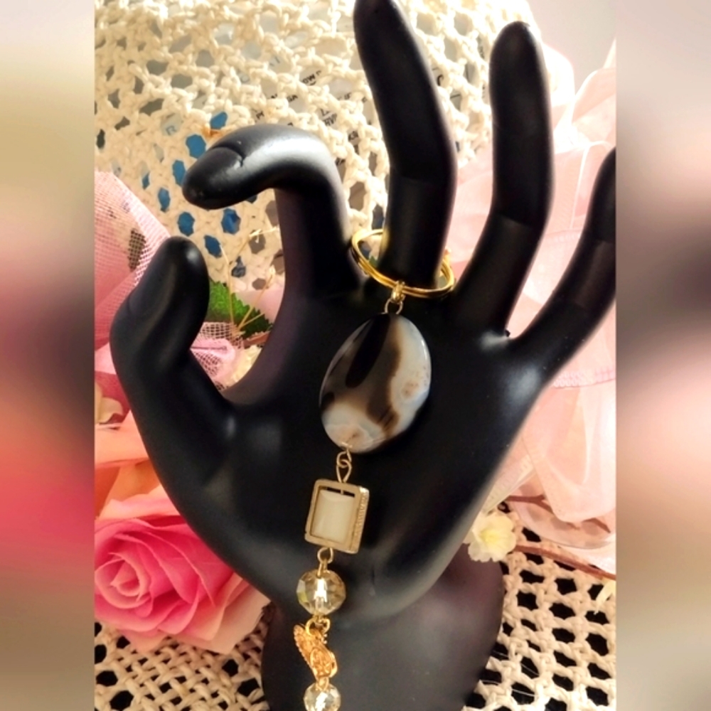 Custom Designed Keychain Using Vintage Jewelry - image 4